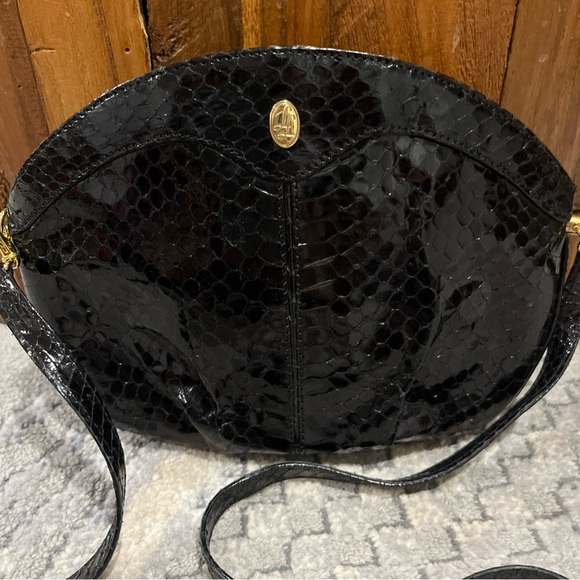 Vintage Lorenzi Black Genuine Snake Leather Crossbody handbag Purse - Picture 2 of 11
